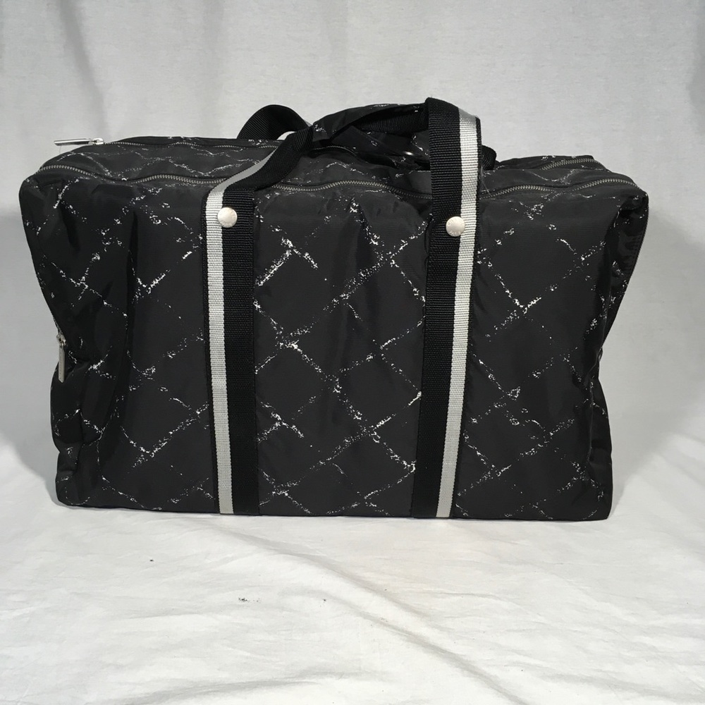 Chanel Travel line black x white